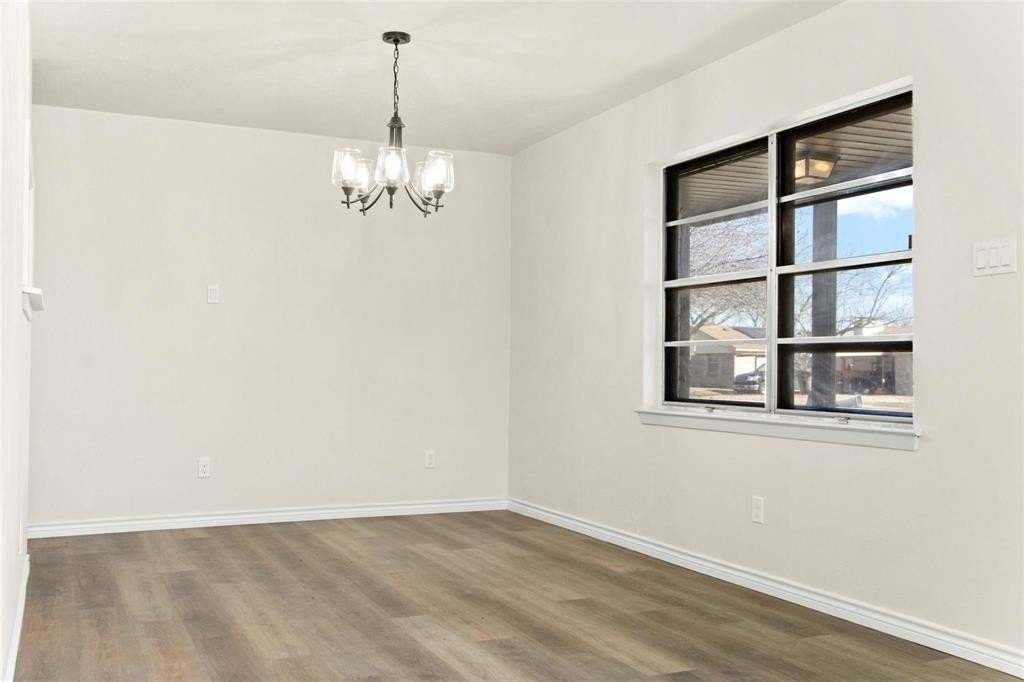 1611 Cascade St - Photo 7 of 29