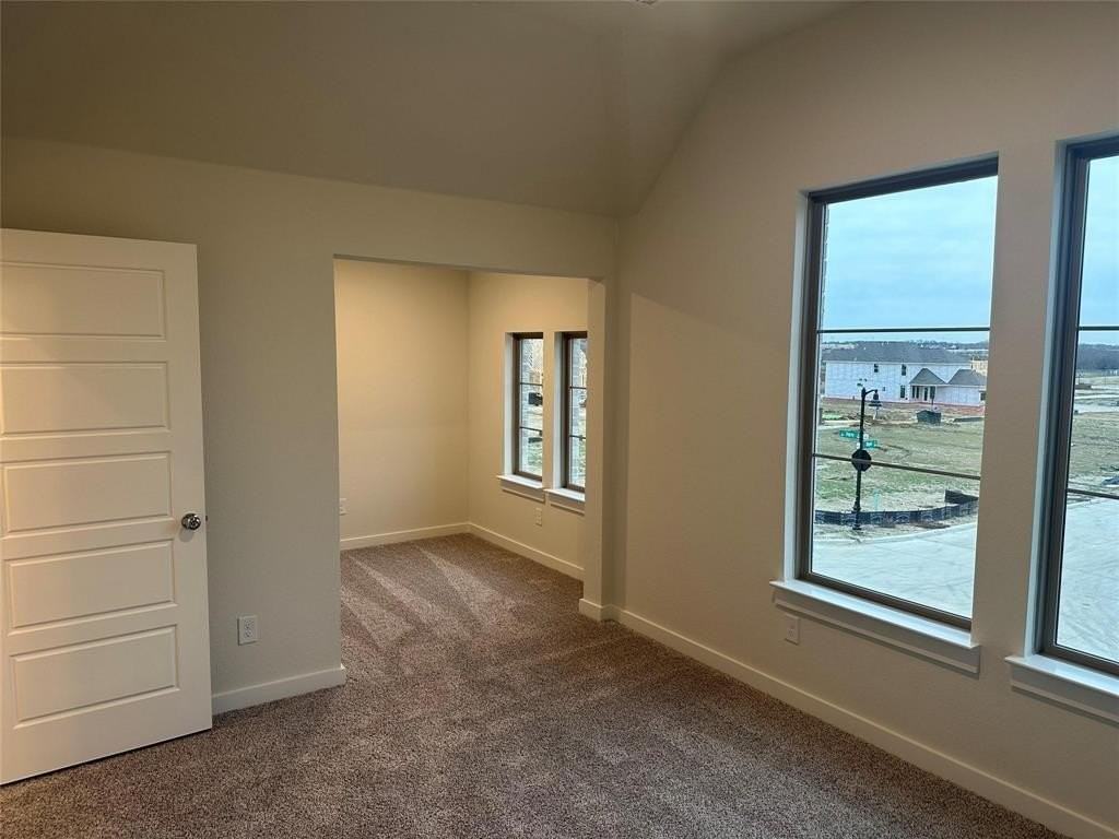 401 Osprey Ln - Photo 6 of 10