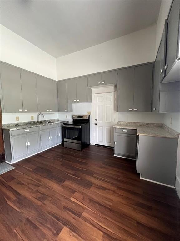 108 S Henrietta St - Photo 5 of 19