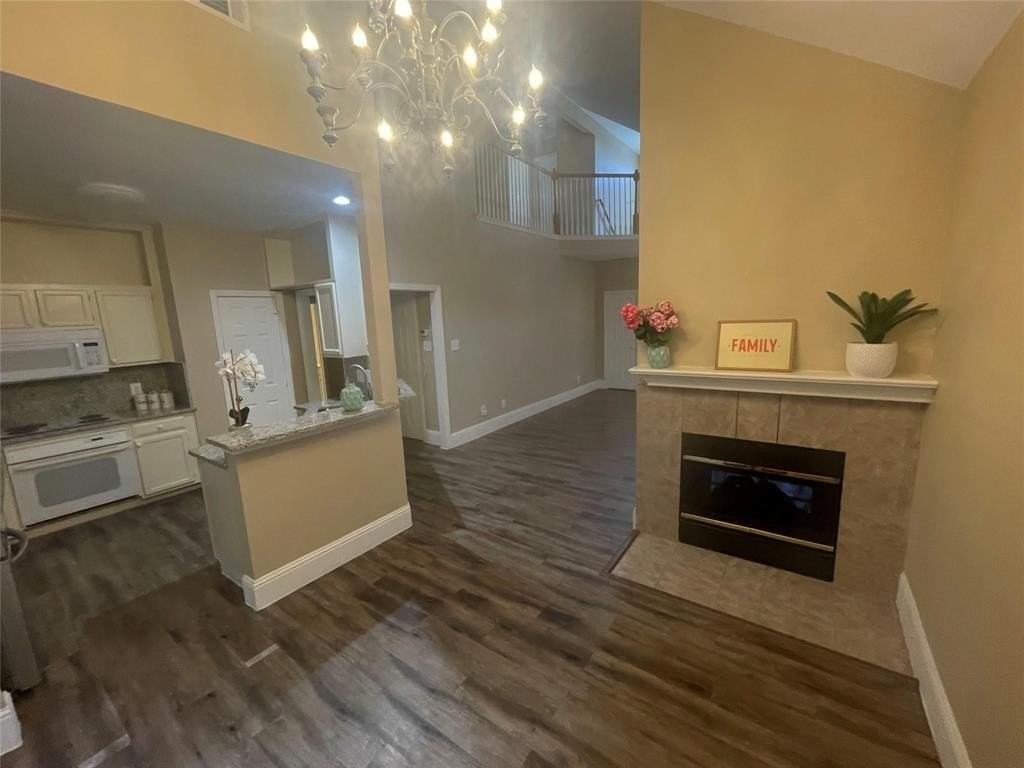 1977 Bachman Ct - Photo 2 of 22