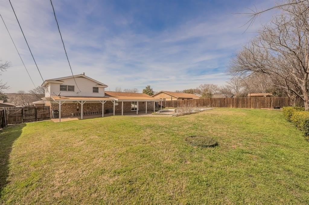 3612 Dawn Dr - Photo 6 of 40