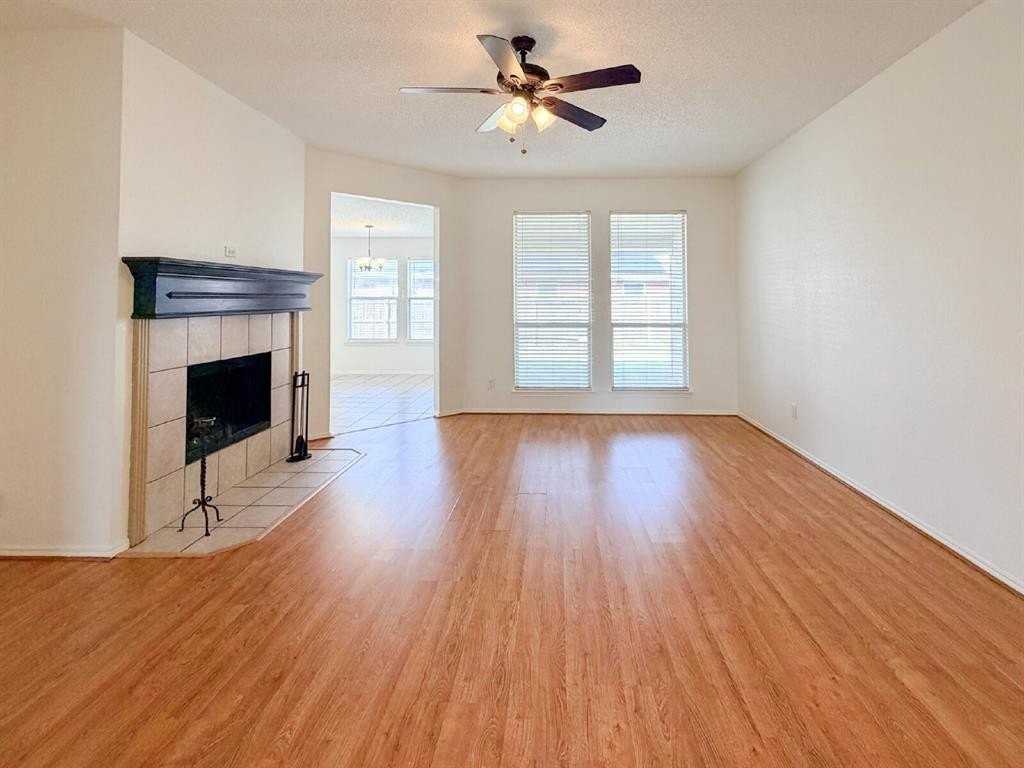 308 Palm St - Photo 6 of 35