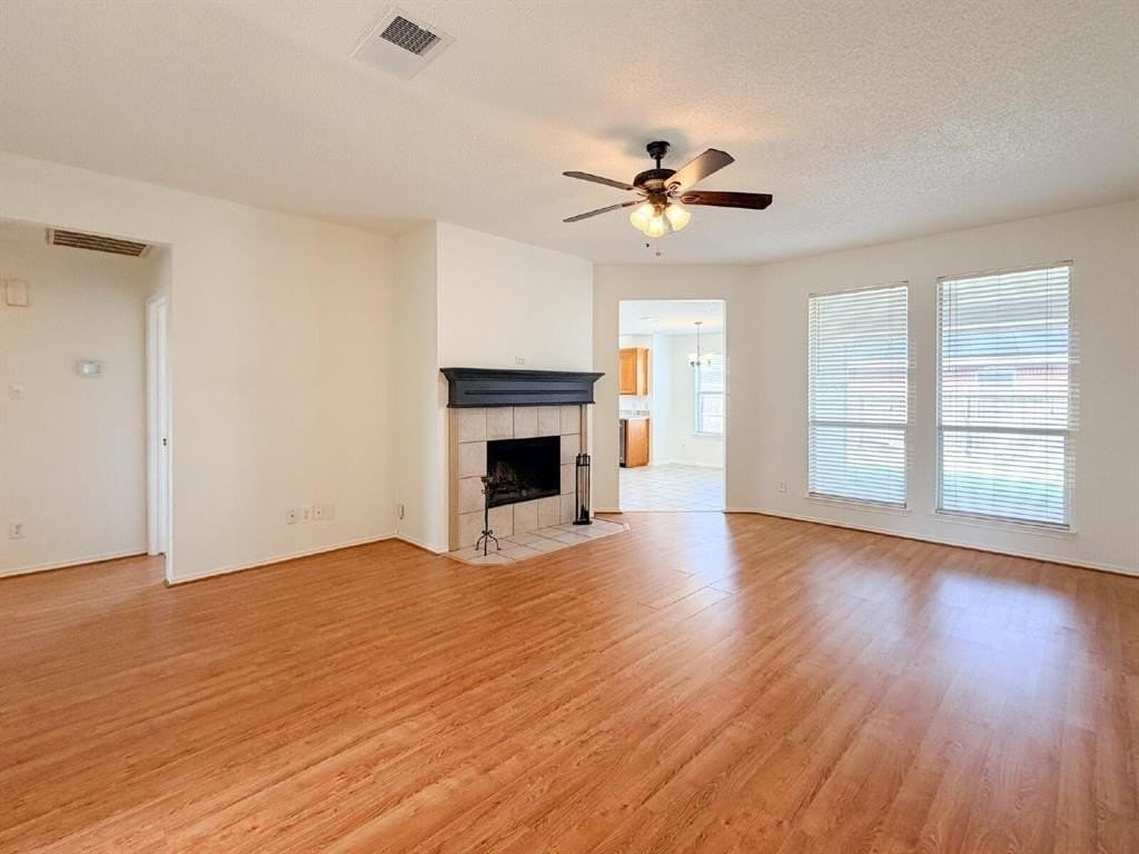 308 Palm St - Photo 7 of 35