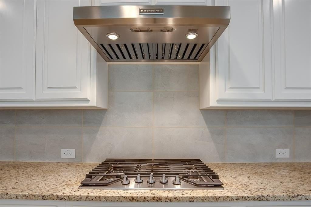 3416 Damsel Sauvage Ln - Photo 4 of 15