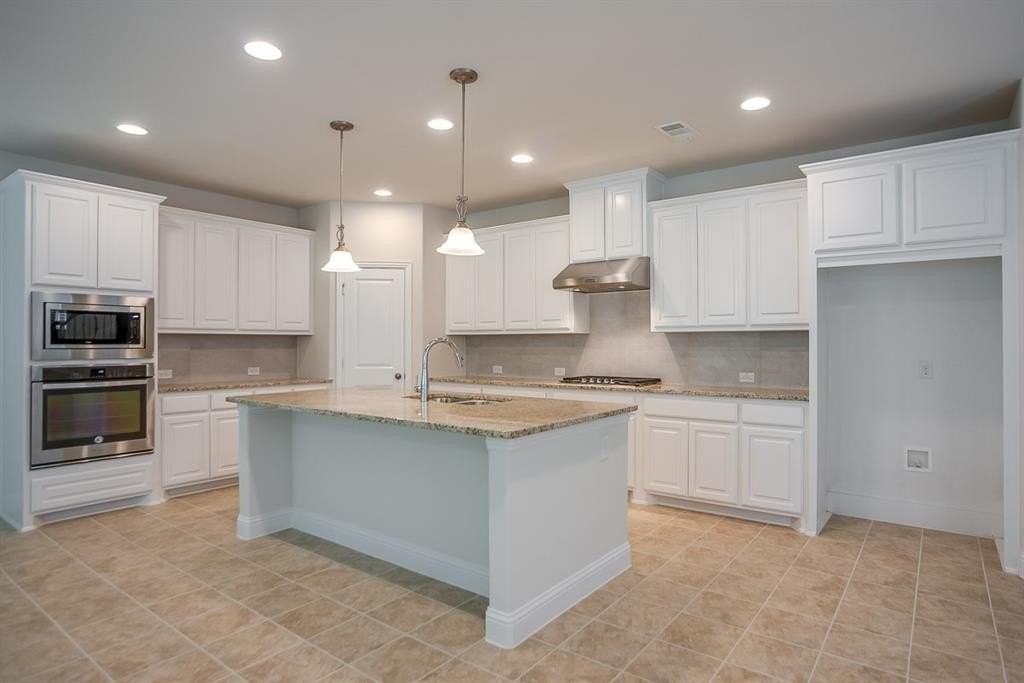 3416 Damsel Sauvage Ln - Photo 6 of 15