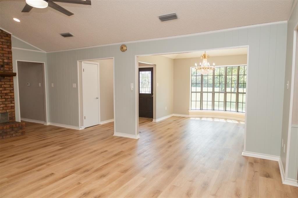 6373 Fm 2101 - Photo 7 of 39