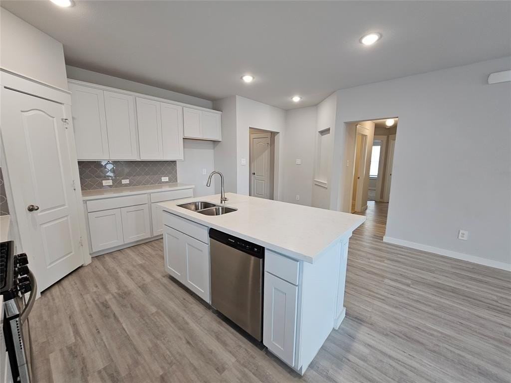 2528 Moser Ln - Photo 4 of 28