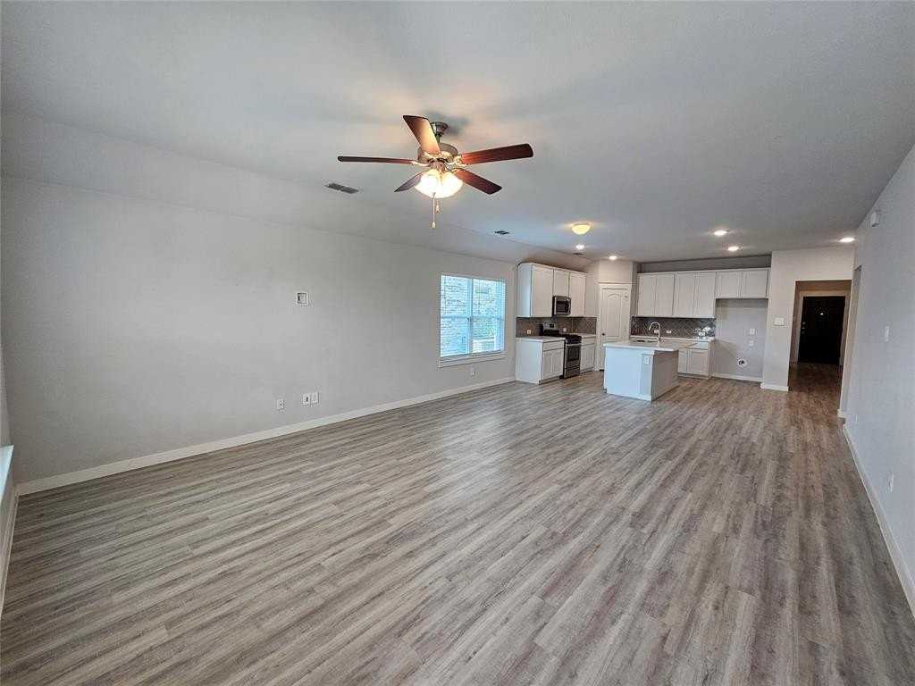 2528 Moser Ln - Photo 7 of 28