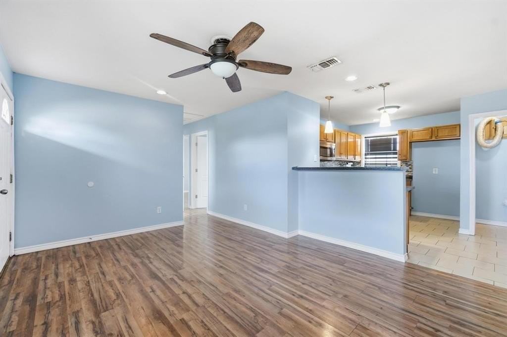 1741 Pasadena Dr - Photo 7 of 29