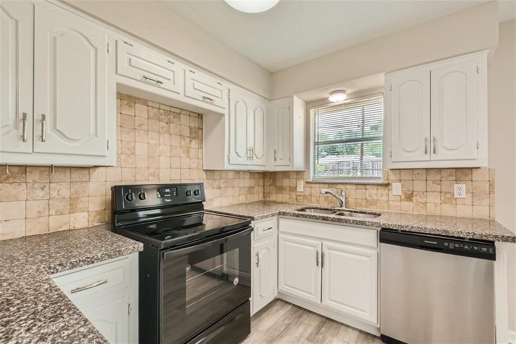 413 Lindo Dr - Photo 2 of 13