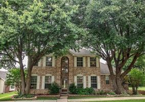 featured image of 2718 Bordeaux Dr