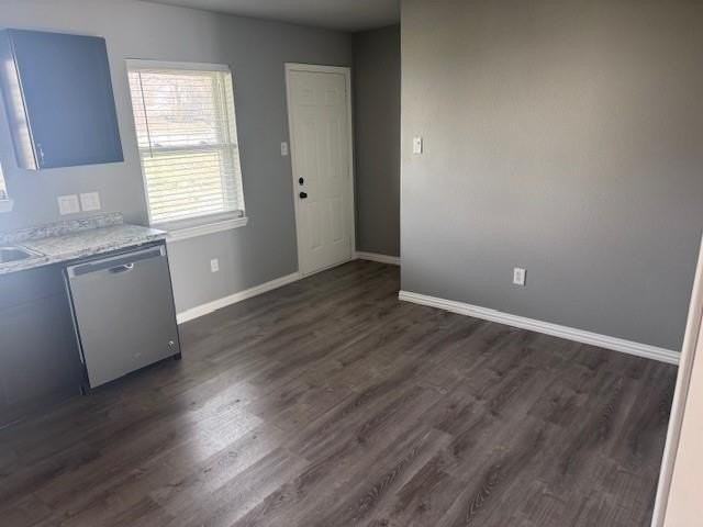 1025 5th St Sw - Photo 4 of 13