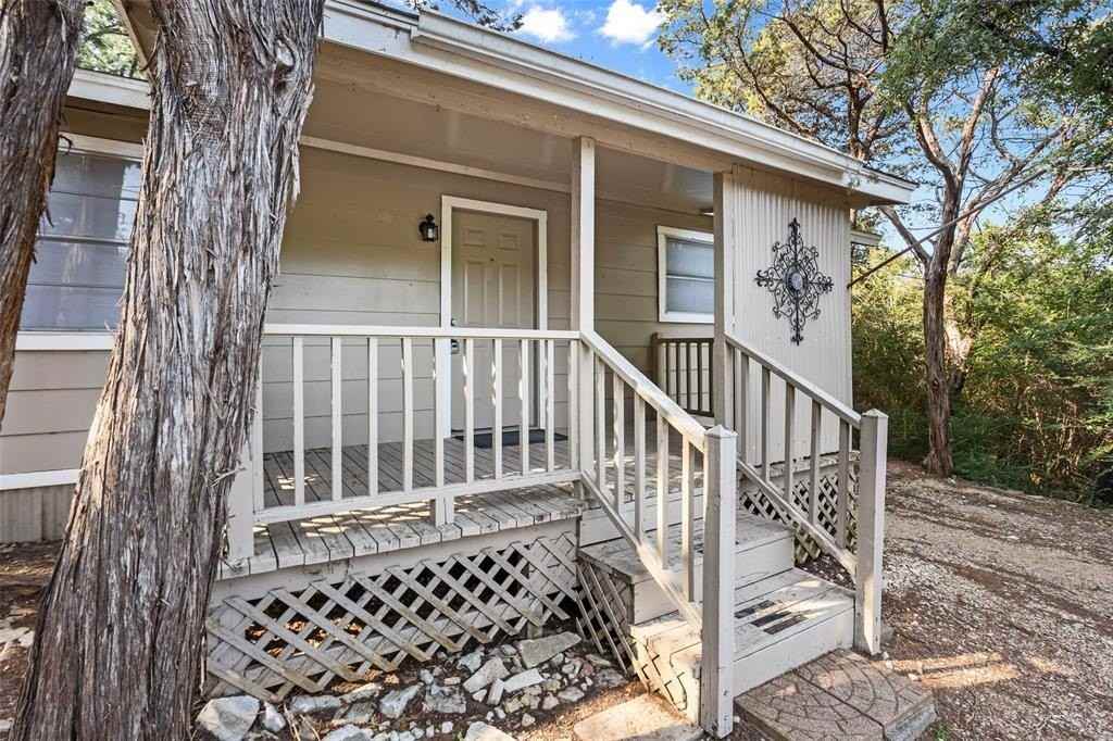 1811 Hidden Valley Rd - Photo 3 of 32