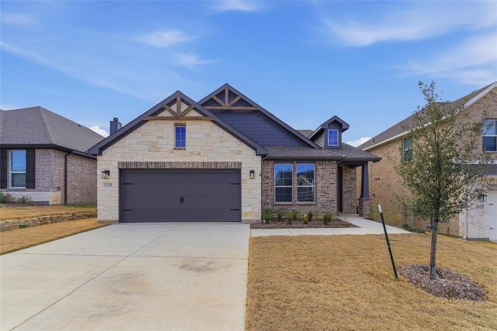 3520 Columbus St - Photo 3 of 29