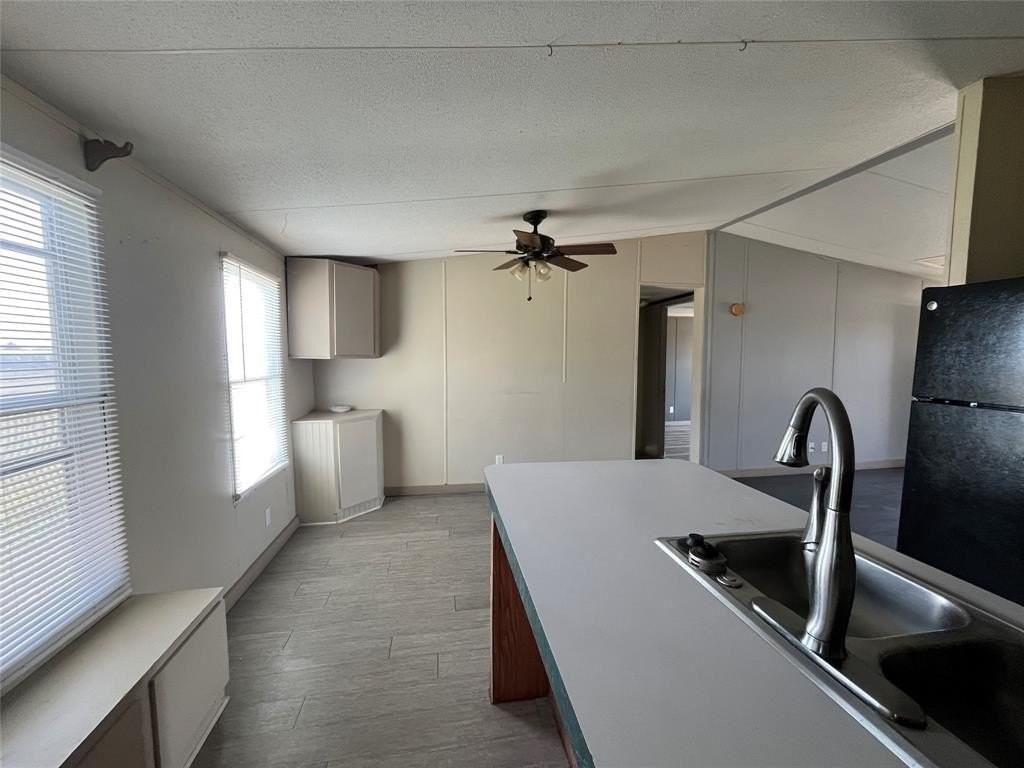 9713 County Road 3605 - Photo 6 of 15