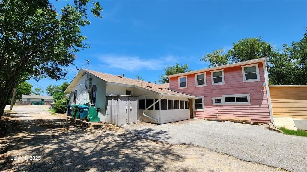 1015 S Welch St #C - Photo 7 of 24