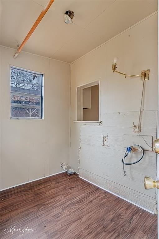 325 Edwards St - Photo 4 of 12