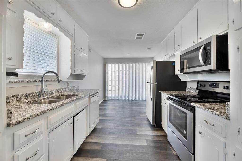 6609 Bernadine Dr - Photo 2 of 25