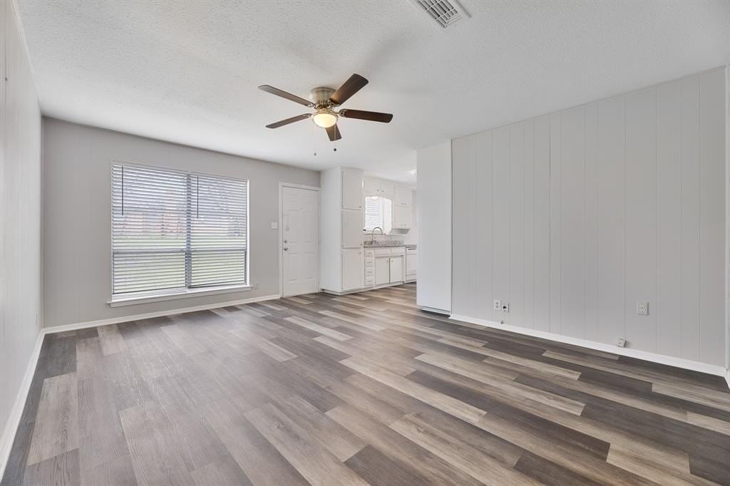 6609 Bernadine Dr - Photo 3 of 25