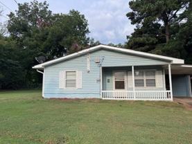 1025 17th St Ne - Photo 1 of 1