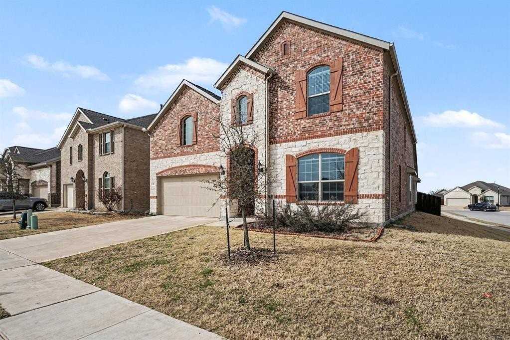 512 Birch Ave - Photo 4 of 40