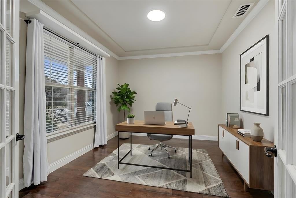 1404 Madrid Falls Dr - Photo 3 of 29