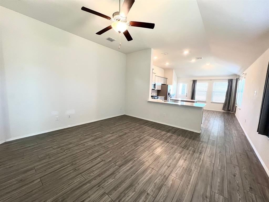 2301 Rosaline Dr - Photo 5 of 24