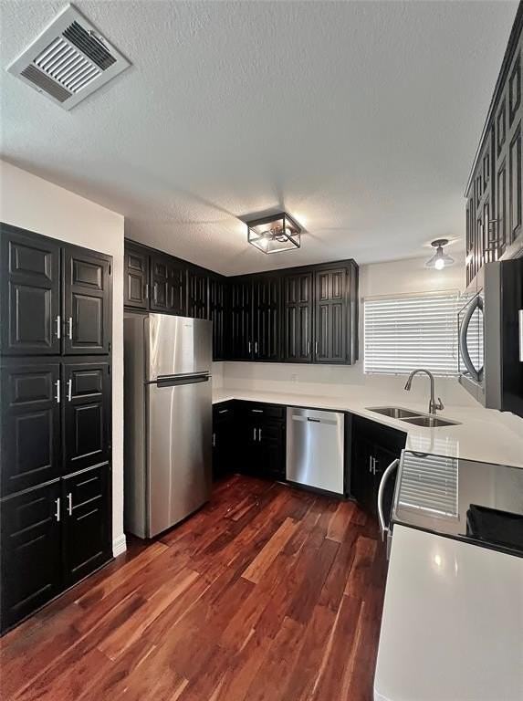 2 Redford Ct - Photo 7 of 21