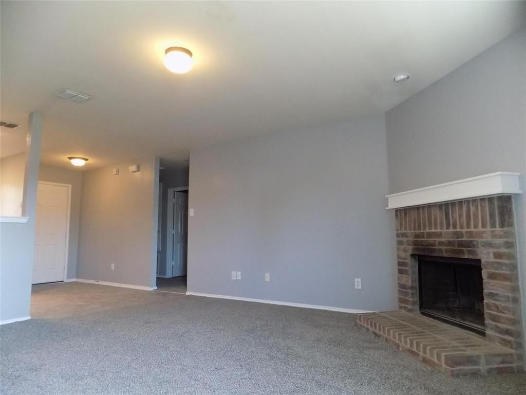 16905 Thorntree Ct - Photo 5 of 14