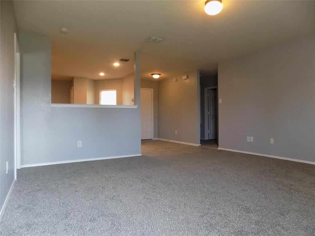 16905 Thorntree Ct - Photo 6 of 14