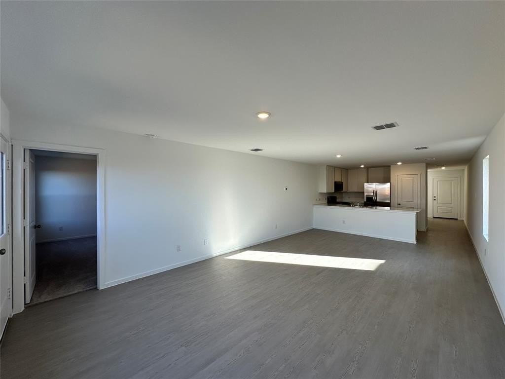 1629 Elliott Rd - Photo 2 of 14