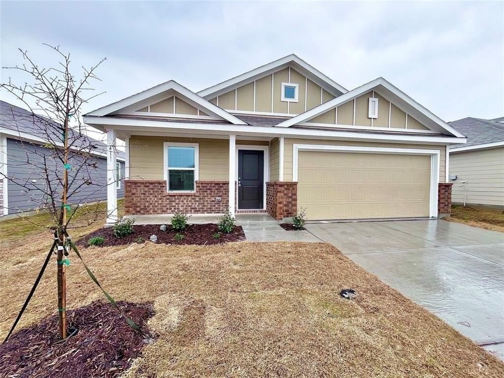 411 Ashbrook Way - Photo 2 of 20