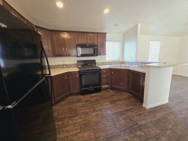 3825 N Nellis Blvd Trlr 40 #40 - Photo 2 of 12