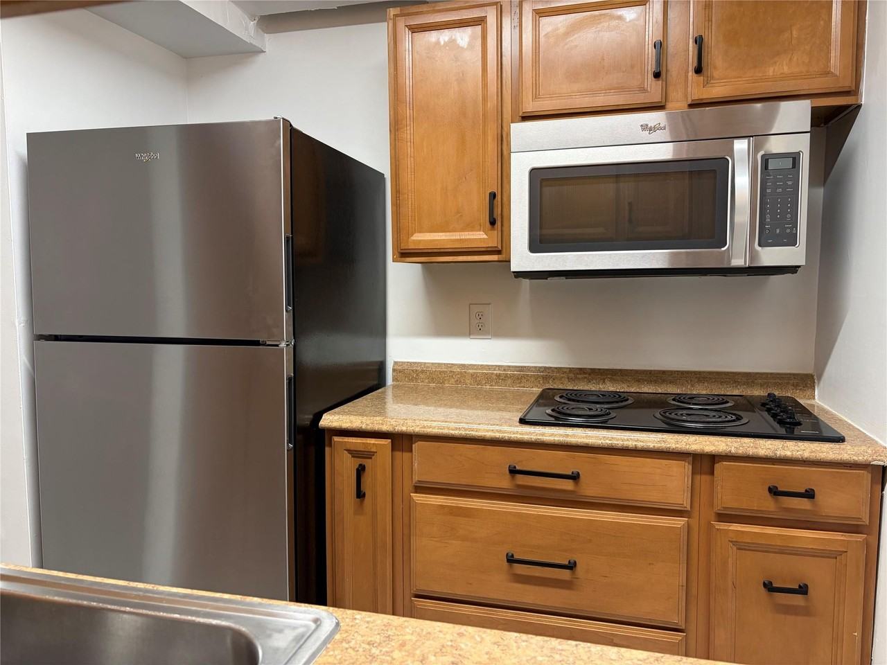 1846 Abbey Rd ##107 - Photo 5 of 10