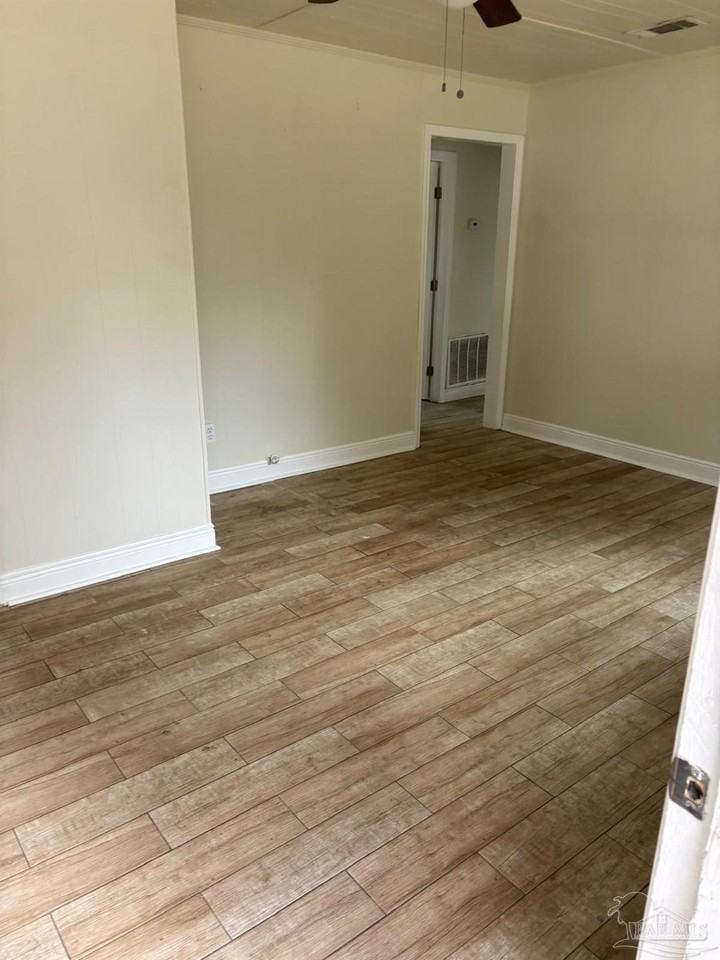 8630 Sonnyboy Ln - Photo 4 of 19