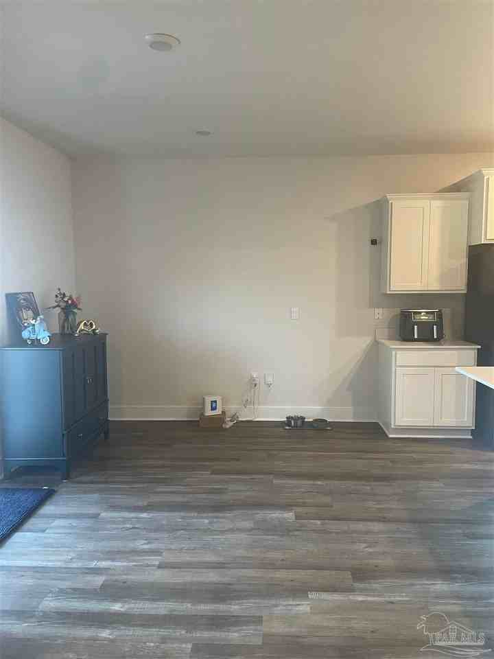 5859 Sargassum Ln - Photo 6 of 15