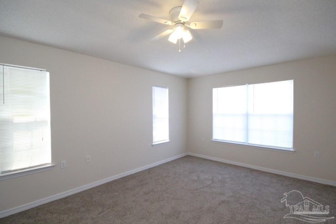 3092 Flintlock Dr - Photo 6 of 17