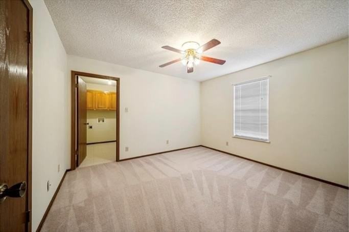 2901 W Louisiana Ave #3 - Photo 5 of 14