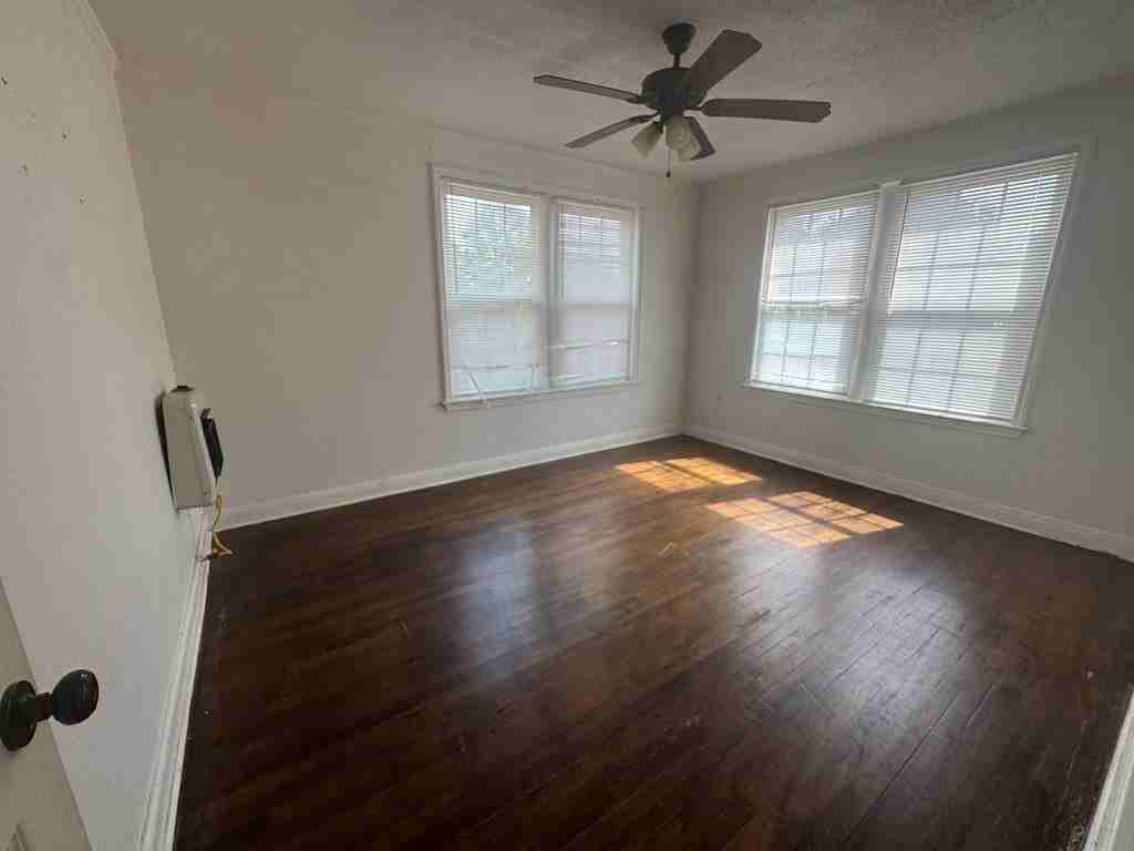 1210 W Texas Ave Apt 15 - Photo 6 of 8