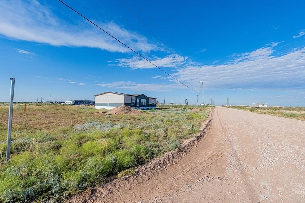 2936 Atasco Dr - Photo 5 of 30