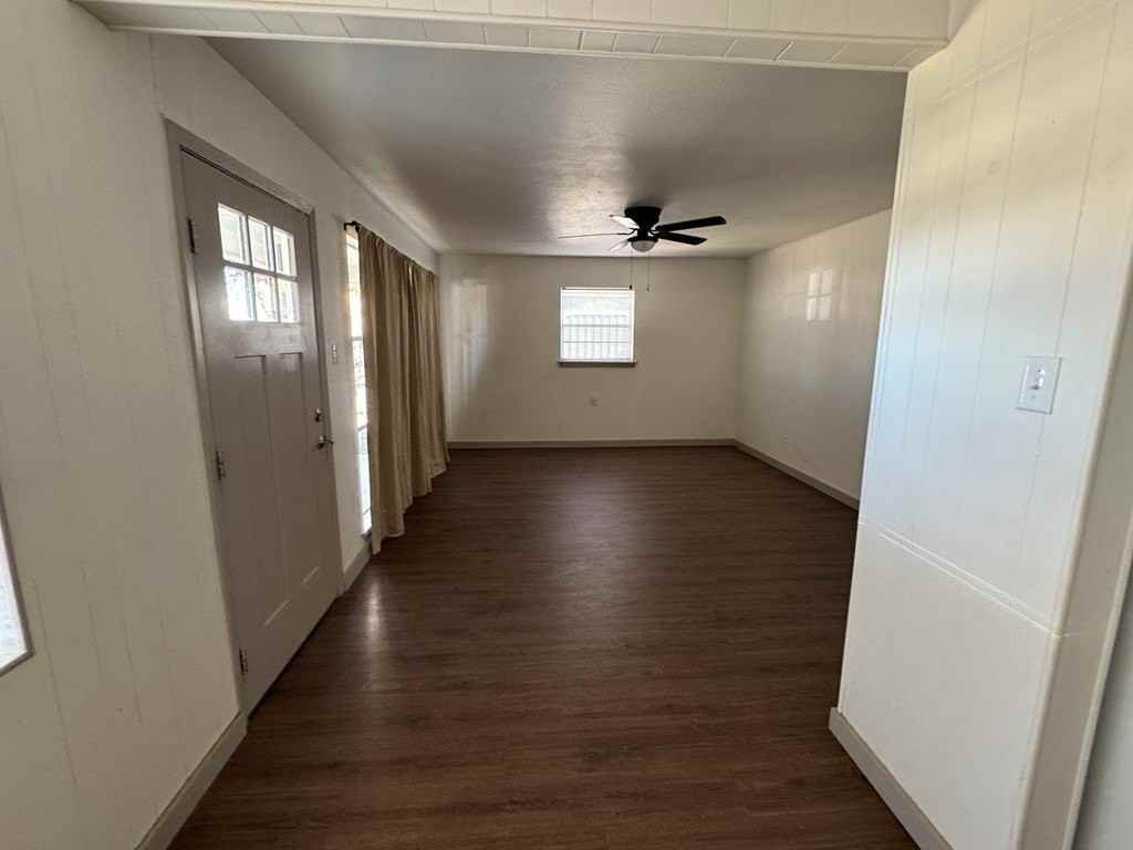 3208 Auburn Ave - Photo 3 of 4