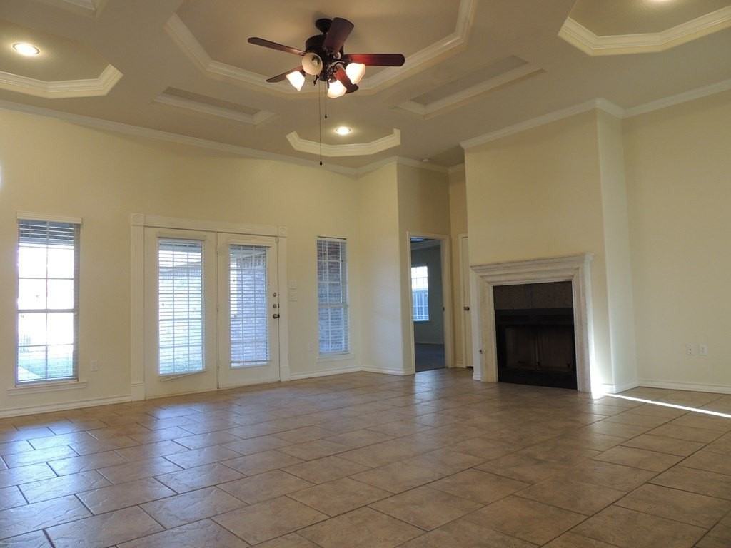 5110 Greathouse Ave - Photo 2 of 35