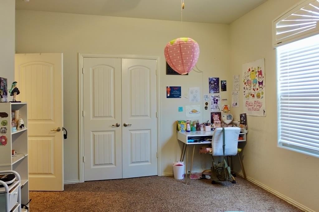 2326 Horizon Rd - Photo 6 of 42