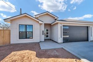 featured image of 2101A N Main St