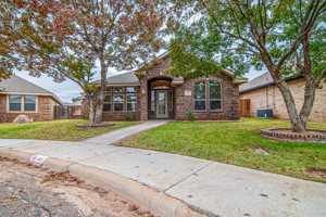 featured image of 405 Springwood Ct