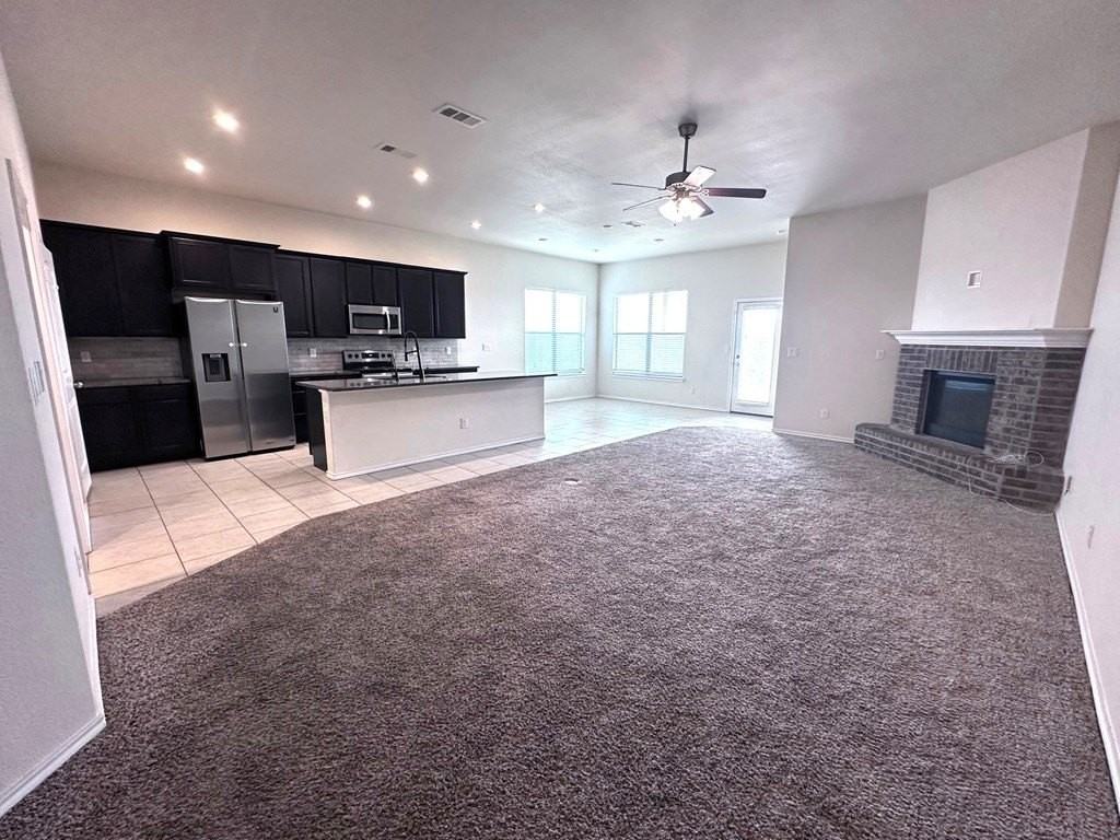 1808 Wrangler Ln - Photo 5 of 19