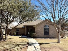 featured image of 5621 Llano Ct