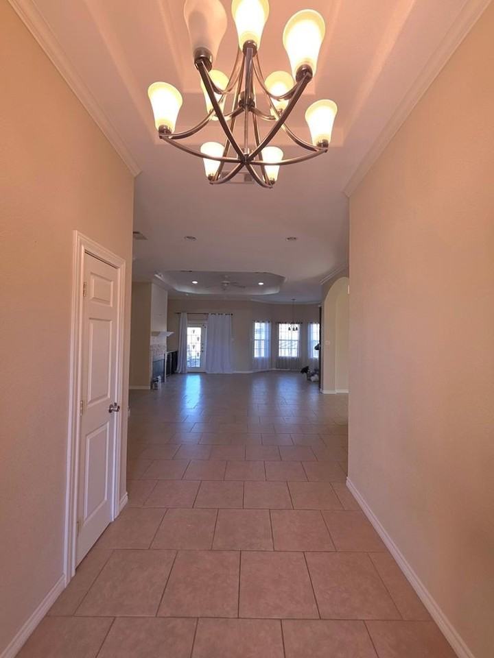 5308 Anetta Dr - Photo 2 of 8