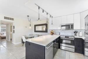 2871 N Ocean Blvd - Photo 5 of 39