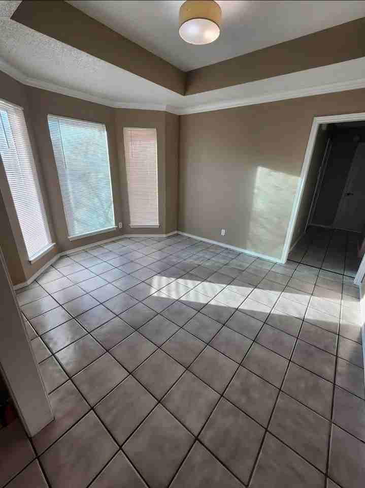 3300 Oakmont Dr - Photo 3 of 27